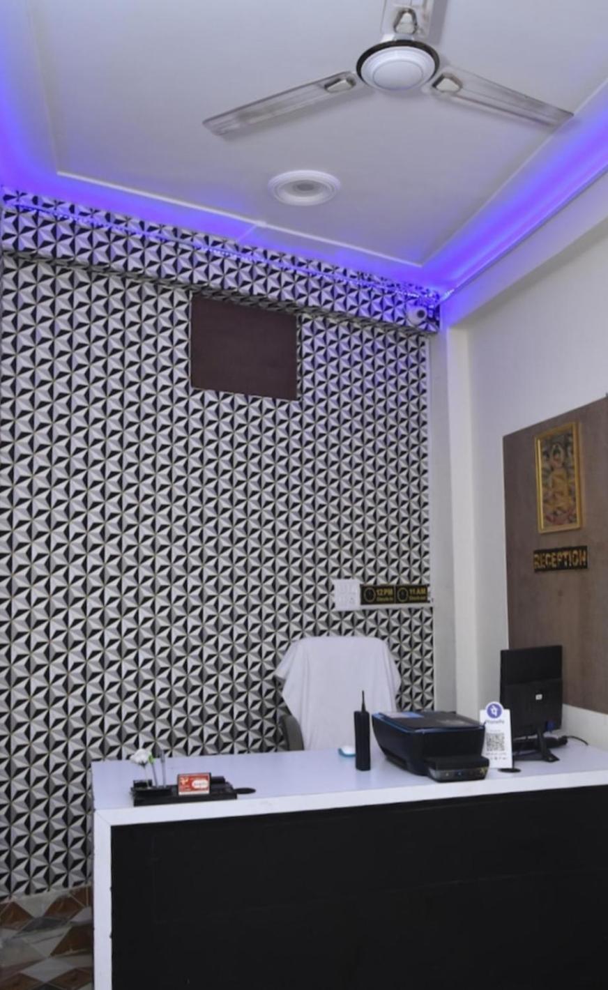 De Costa Palace - Pick And Drop Available Varanasi Exterior foto